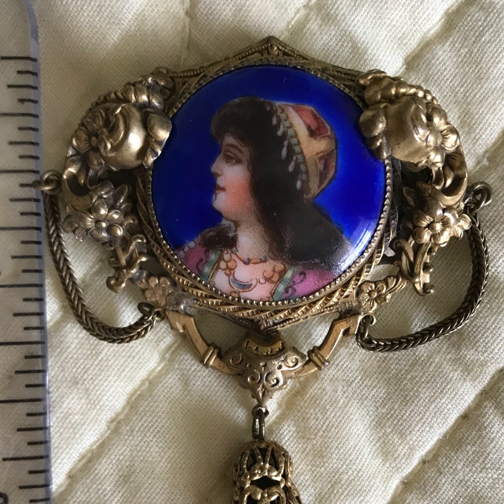 1920’s Hand Fashioned Brooch Brass Setting Czech